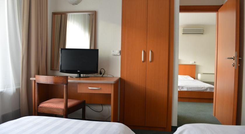 Hotel Bellevue Скопие Екстериор снимка