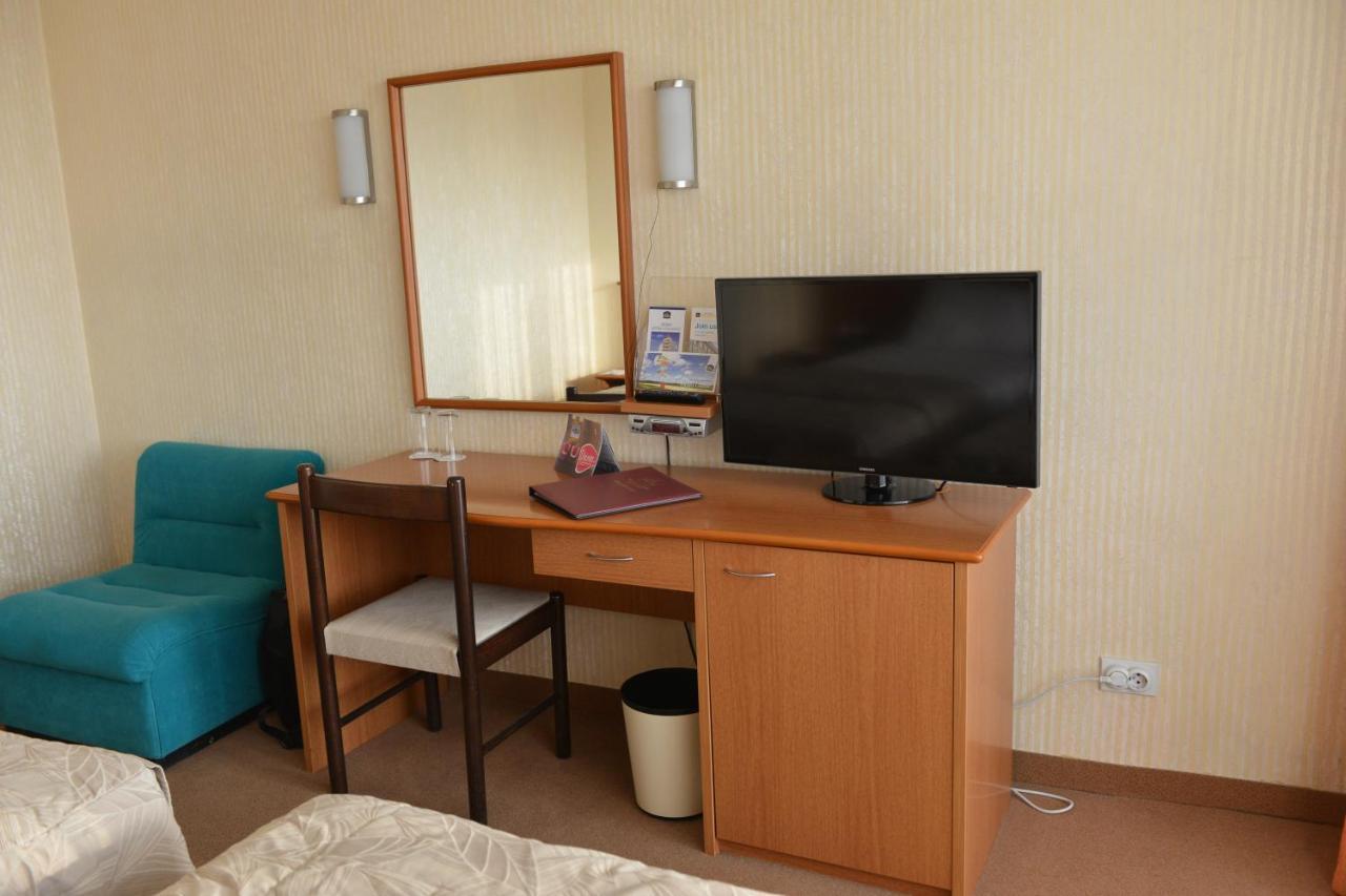 Hotel Bellevue Скопие Екстериор снимка