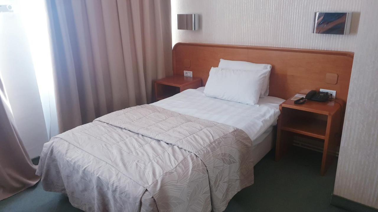 Hotel Bellevue Скопие Екстериор снимка